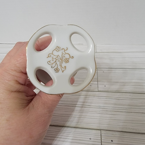 VTG Royal Crown Porcelain Toothbrush Stand White Yellow Floral Japan - Picture 4 of 8